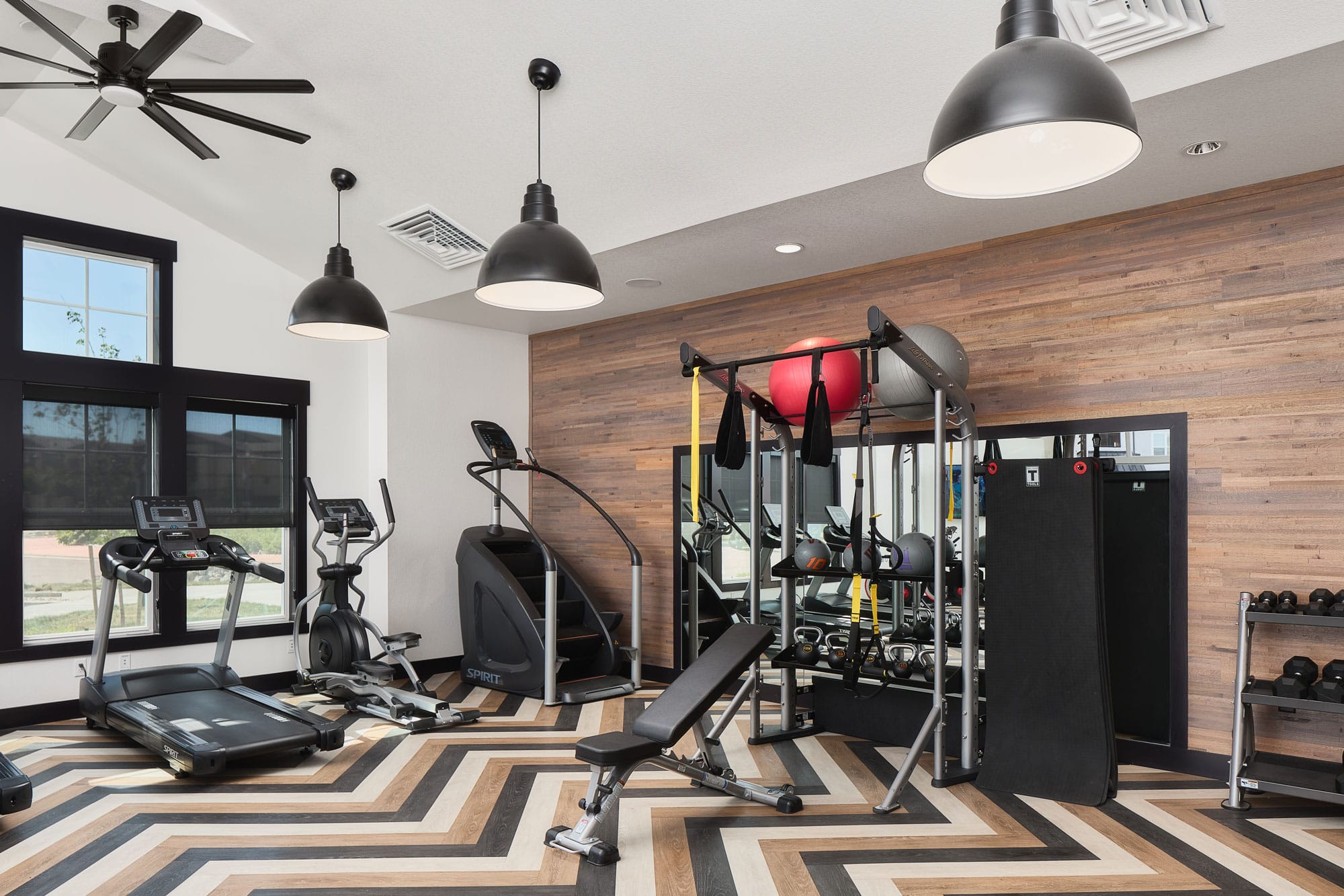 Lark Apartments Gallery | Best Apartments Colorado Springs | Lark on Woodmen